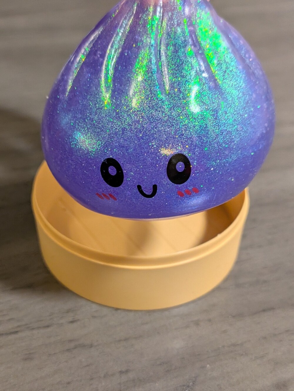 💜 RARE Purple Iridescent Squeezy Dumpling 🥟